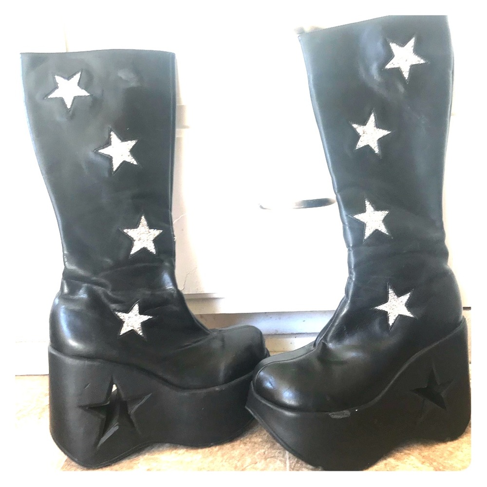Demonia Star Boot Platforms